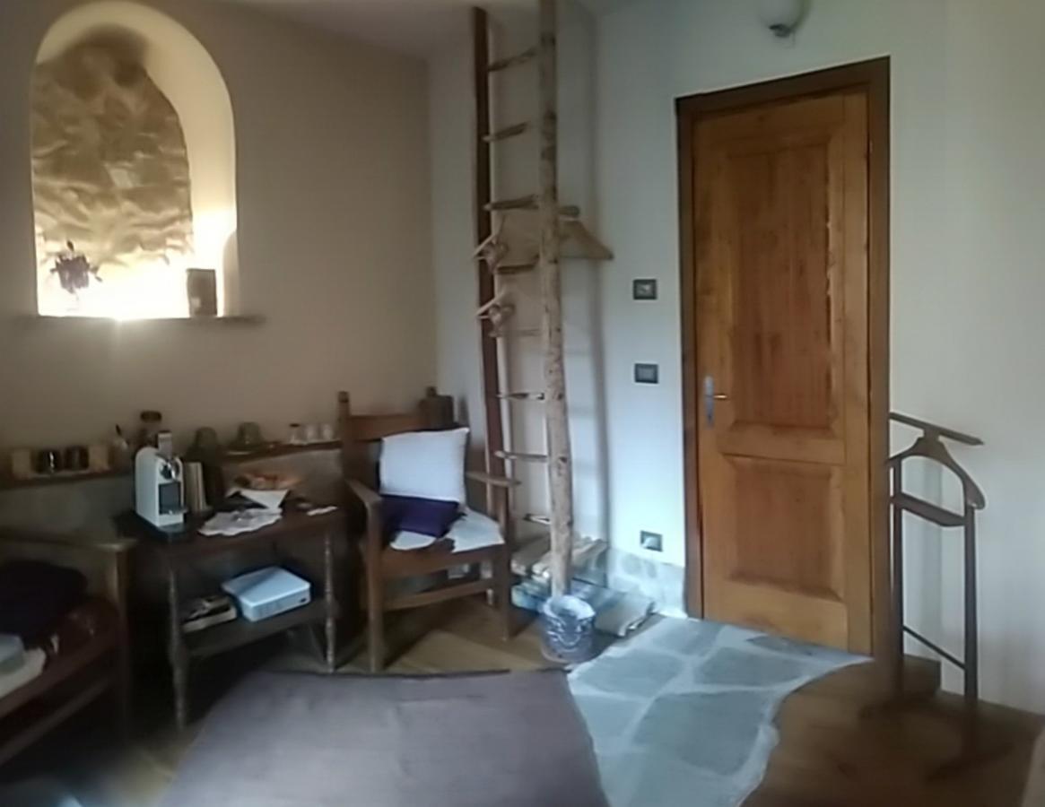 B&B L'Abric - Centro Storico Di Limonetto 利莫内皮埃蒙特 外观 照片